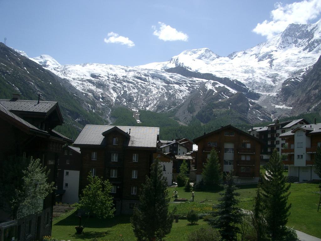 Chalet Sunshine Saas-Fee Room photo